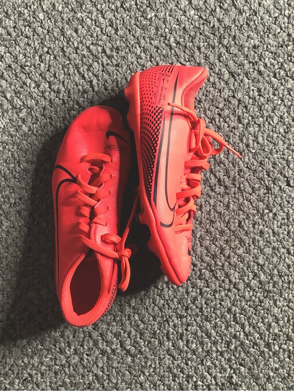 Nike Jr Mercurial Soccer Cleats Bright Crimson Black Multi Ground Youth - Picture 3 of 4